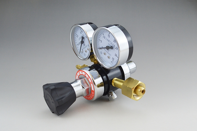 天然气瓶专用减压器