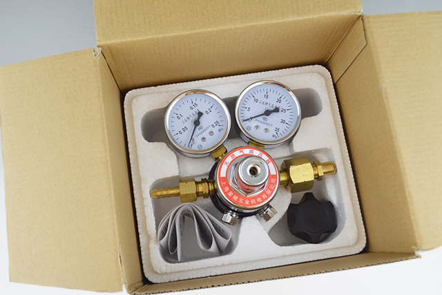 天然气瓶专用减压器