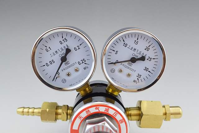 天然气瓶专用减压器