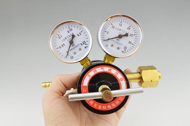 瓶装天然气高压减压器