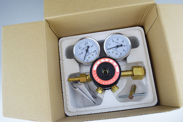 瓶装天然气高压减压器