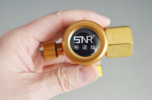 节能防摔氧气表