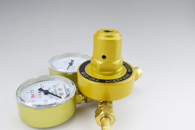 乙炔减压器yqe 03