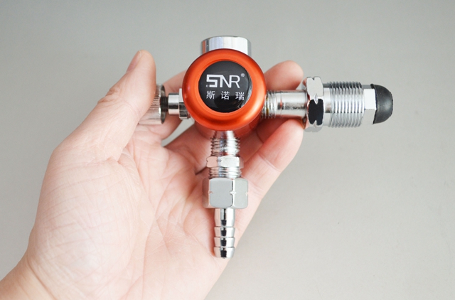 丙烷钢瓶减压器