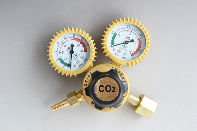 二氧化碳压力表
